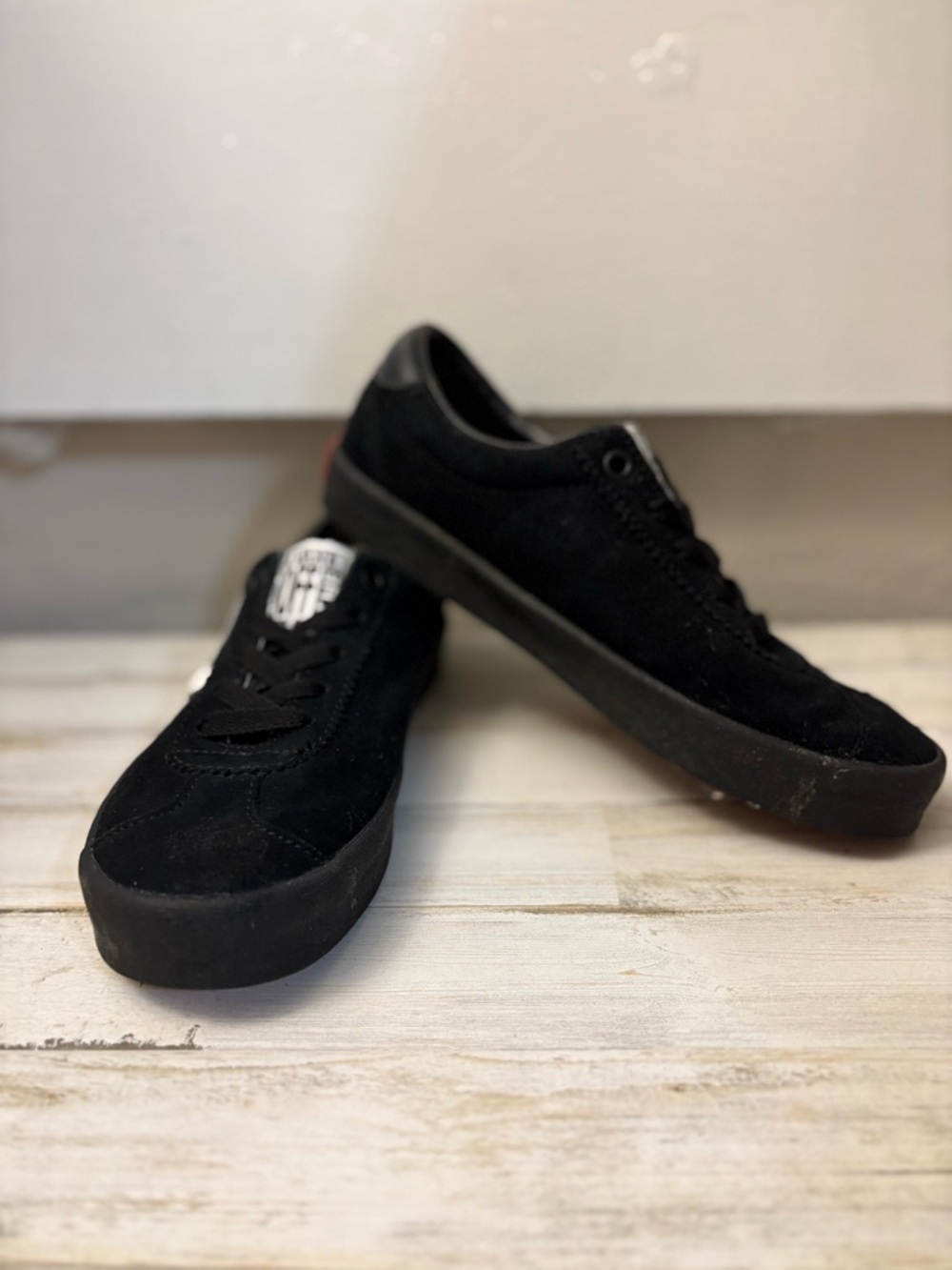Vans Men's Black Suede Low-Profile Skate Shoes